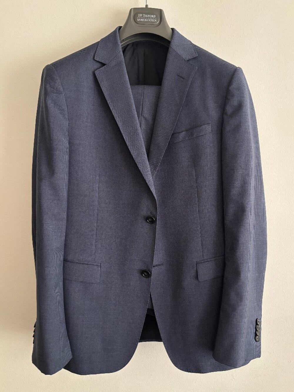 $2950 Z Zegna Navy Micro-Houndstooth Wool Suit -- 40R, Pants 32-33